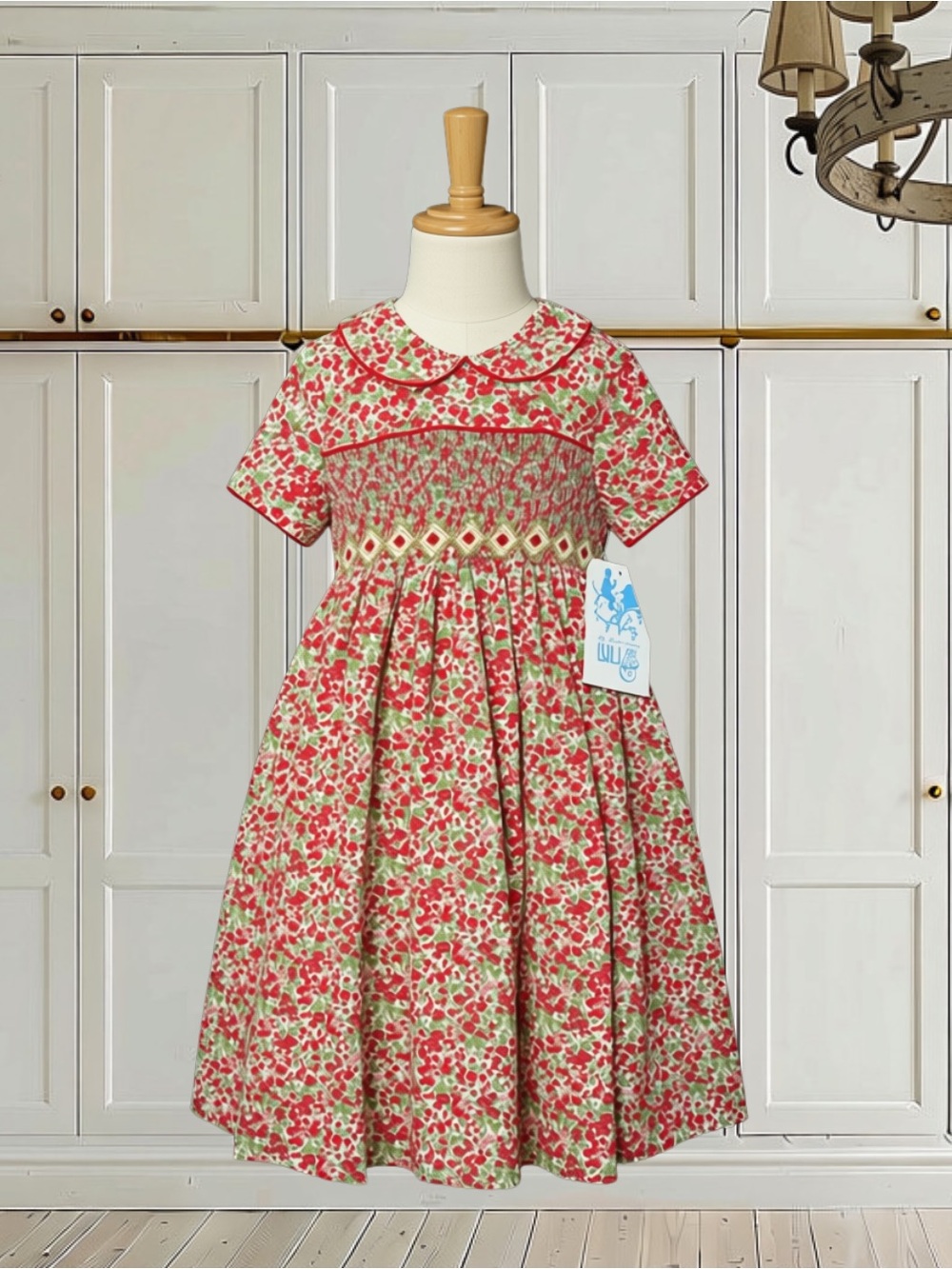 NWT Luli & Me Red and Green Floral Smocked Dress Sz 3T